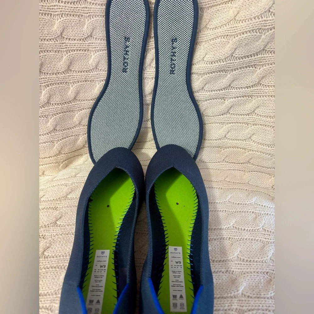 Rothy's Slip On Ballet Flats shoes Navy Blue Women Size 9 Round Toe